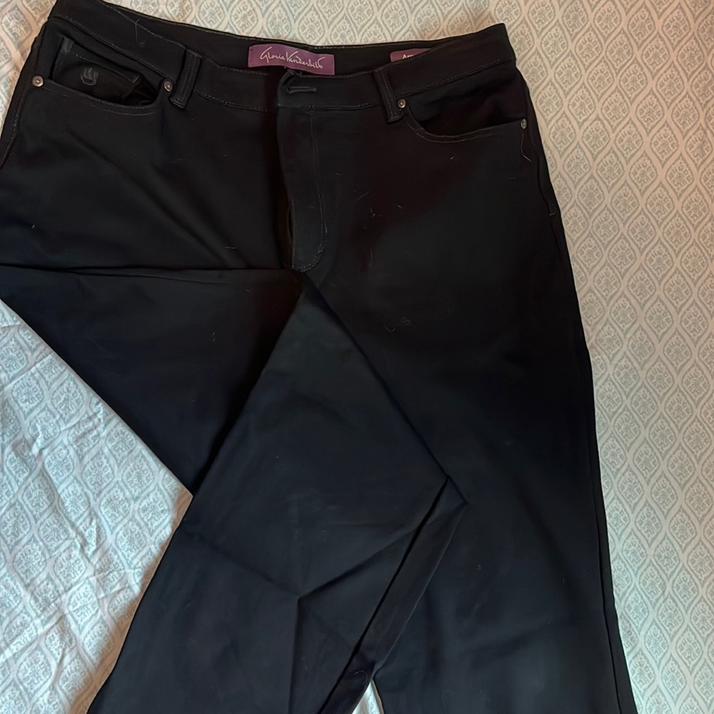 Gloria Vanderbilt Black Jean Leggings